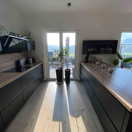 Spa-villa Mit Privatem Whirlpool&sauna Und Panoramablick Wellheim